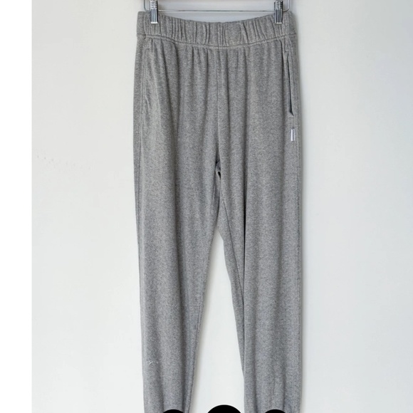 Le Bon Shoppe Pointelle Serene Joggers - Picture 2 of 7